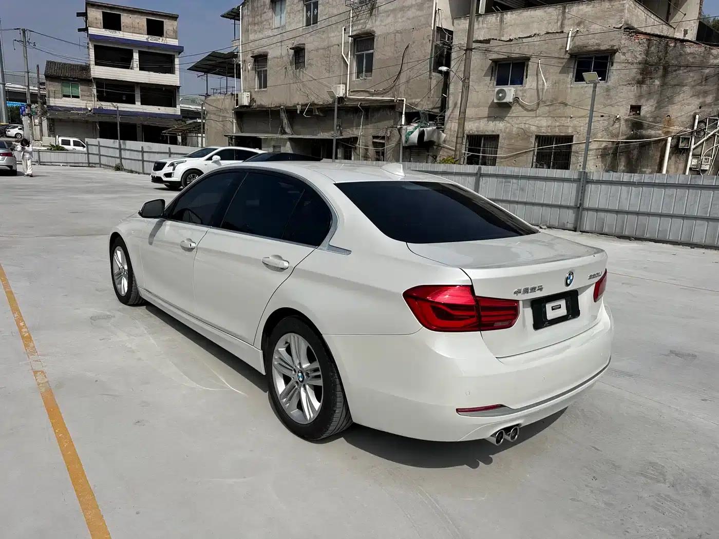 2017 BMW 3 Series 320Li Fashion Edition — миниатюра 3