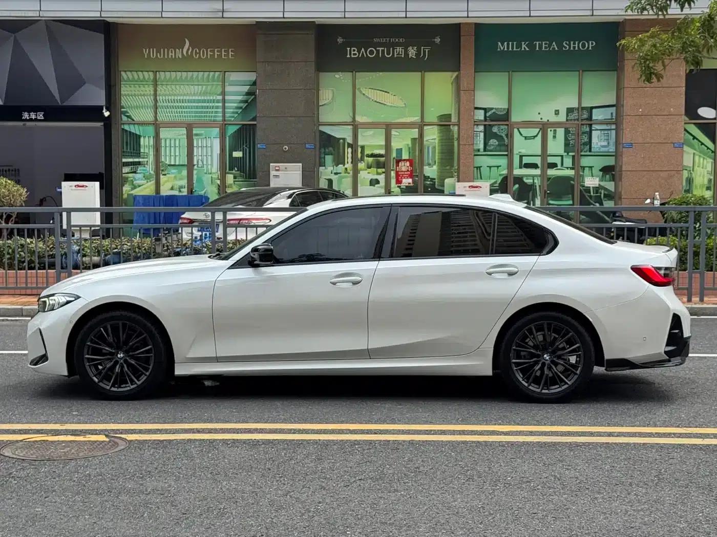 2023 BMW 3 Series 325Li M Sport Shadow Edition — миниатюра 26