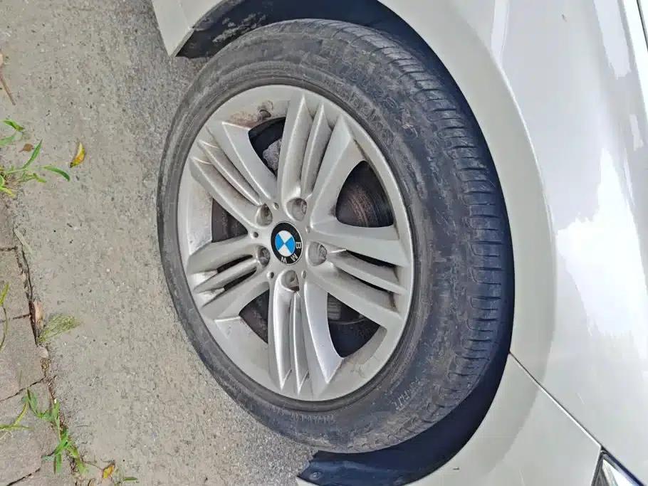 2017 BMW 3 Series 320Li Fashion Edition — миниатюра 6