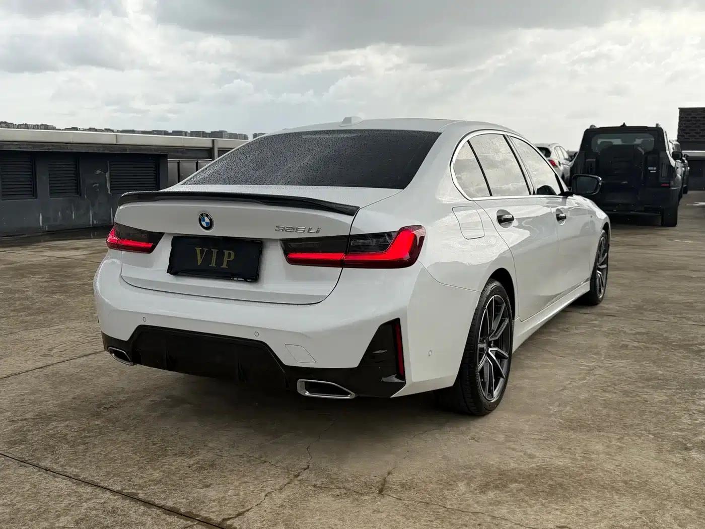 2023 BMW 3 Series 325Li M Sport Package — миниатюра 15