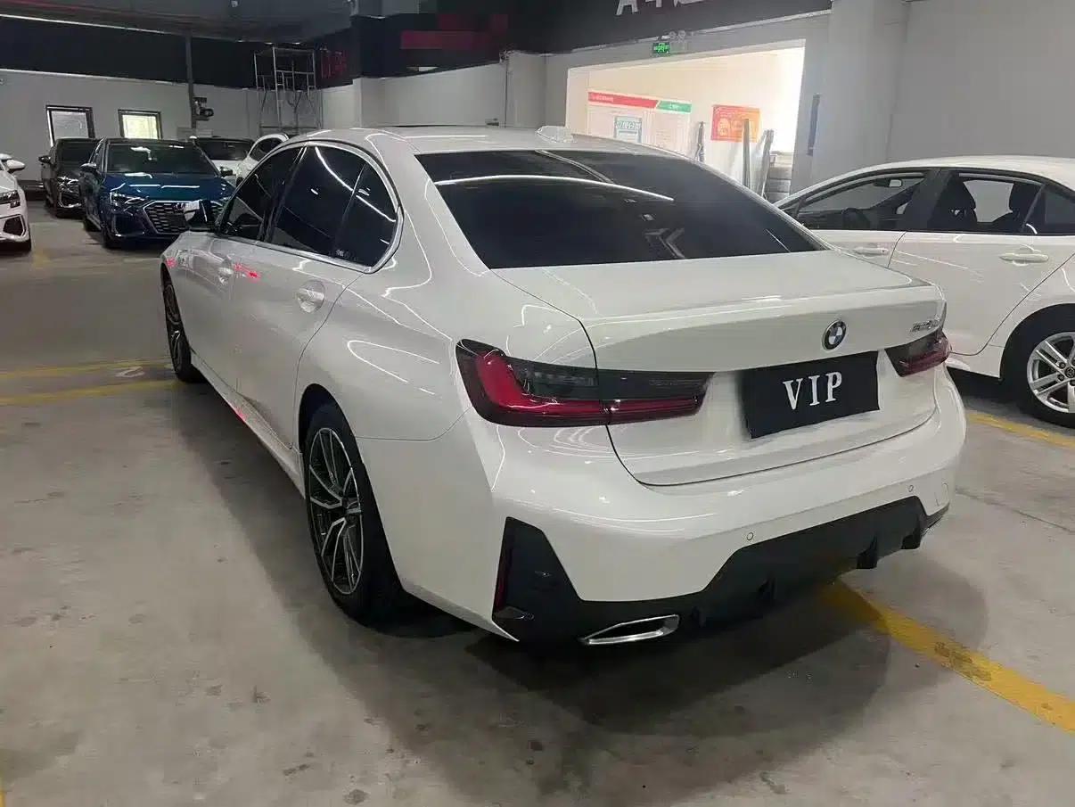 2023 BMW 3 Series 320Li M Sport Package — миниатюра 9