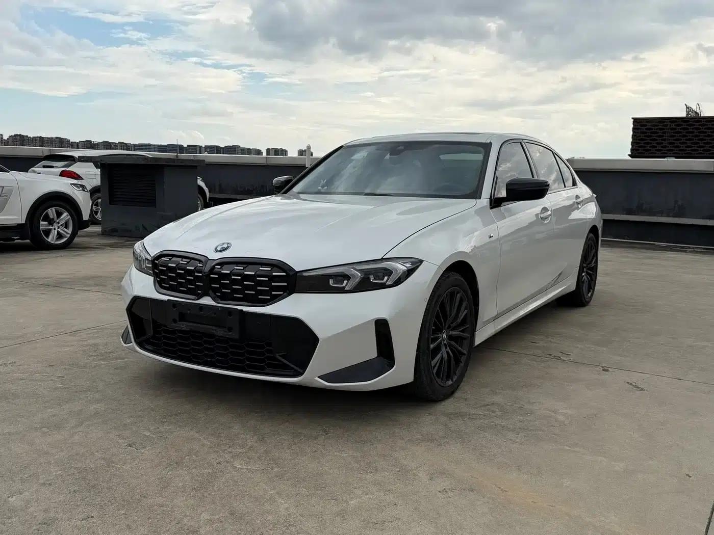 2024 BMW 3 Series 325Li M Sport Package — миниатюра 1
