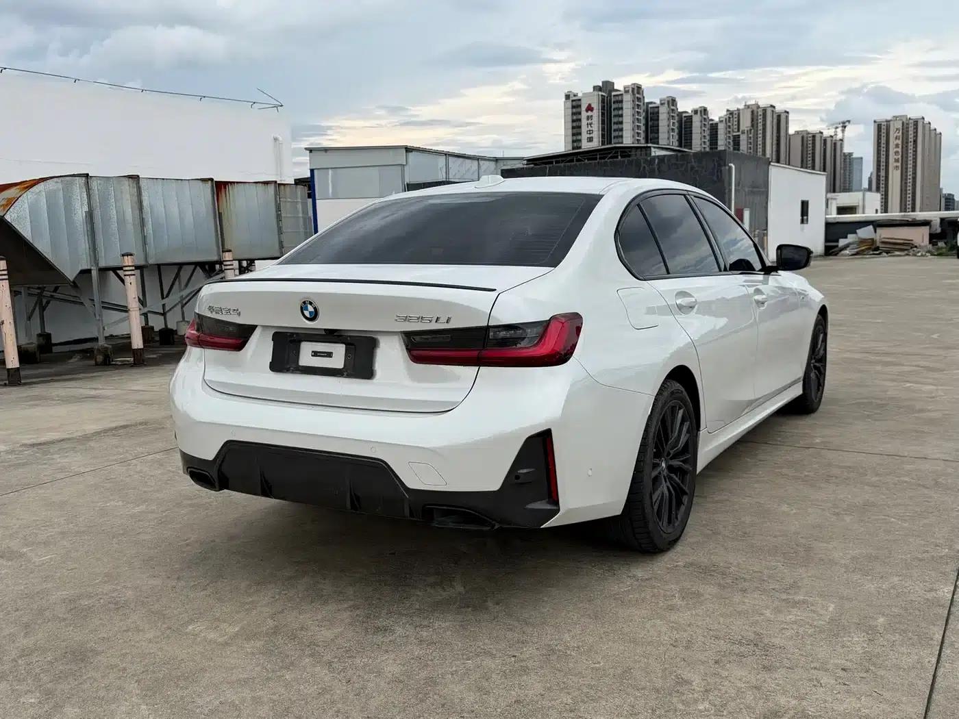 2024 BMW 3 Series 325Li M Sport Package — миниатюра 16