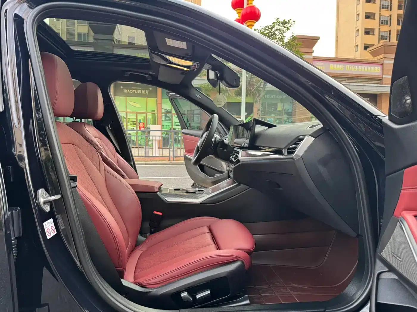 2023 BMW 3 Series 325Li M Sport Shadow Edition — миниатюра 9