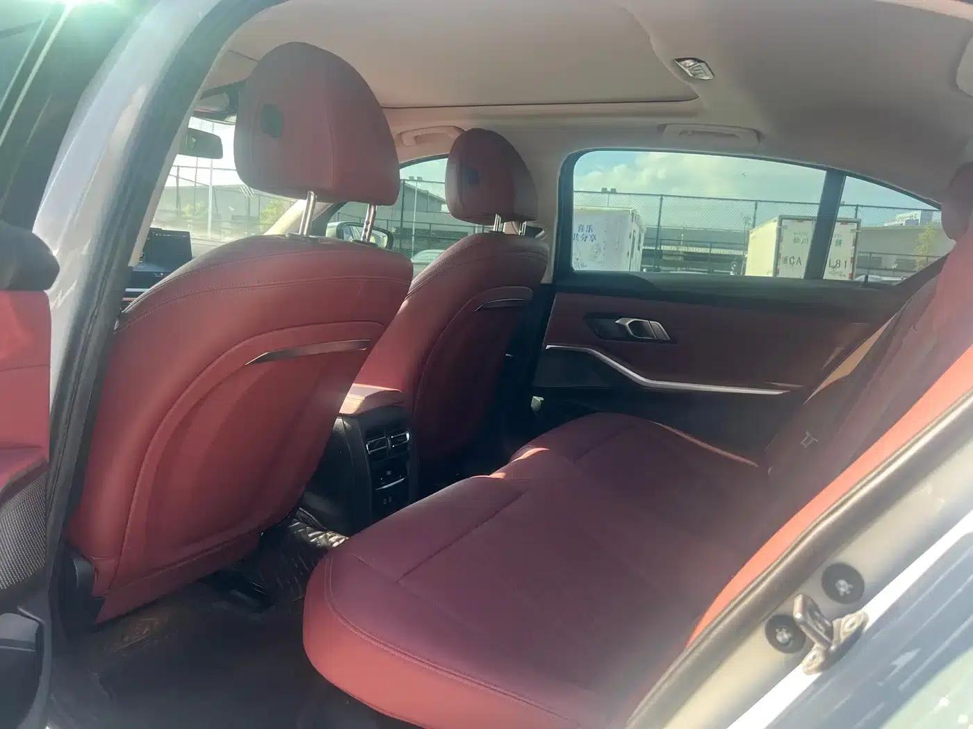 2023 BMW 3 Series 320Li M Sport Package — миниатюра 6