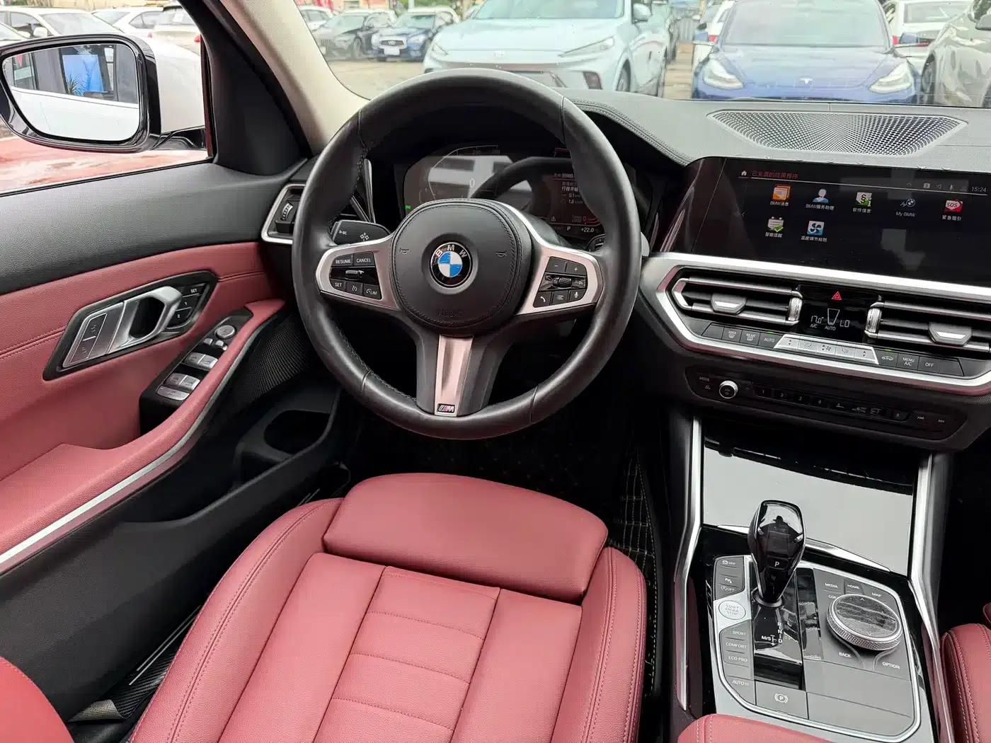 2022 BMW 3 Series 320Li M Sport Package — миниатюра 11