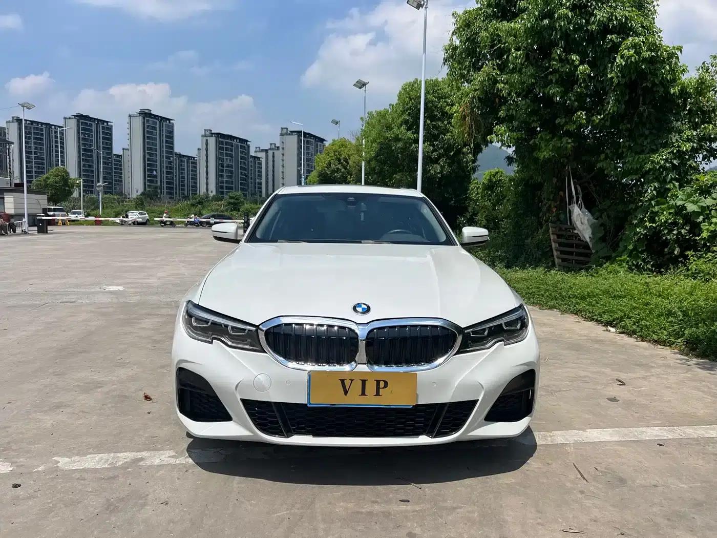 2021 BMW 3 Series 325Li M Sport Package — миниатюра 2