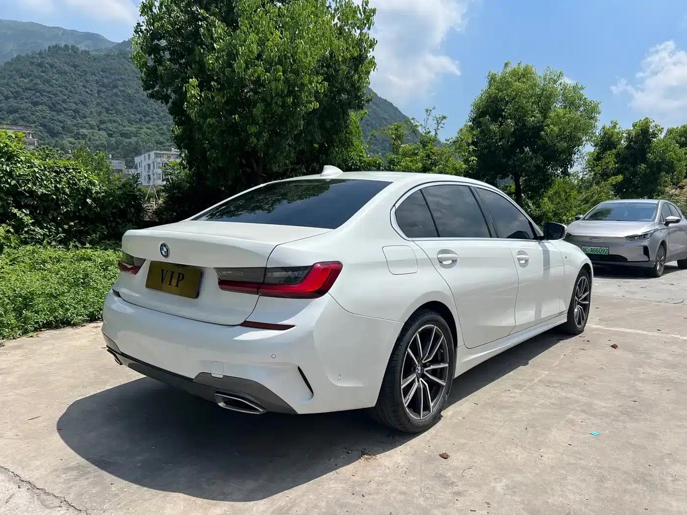 2021 BMW 3 Series 325Li M Sport Package — миниатюра 7