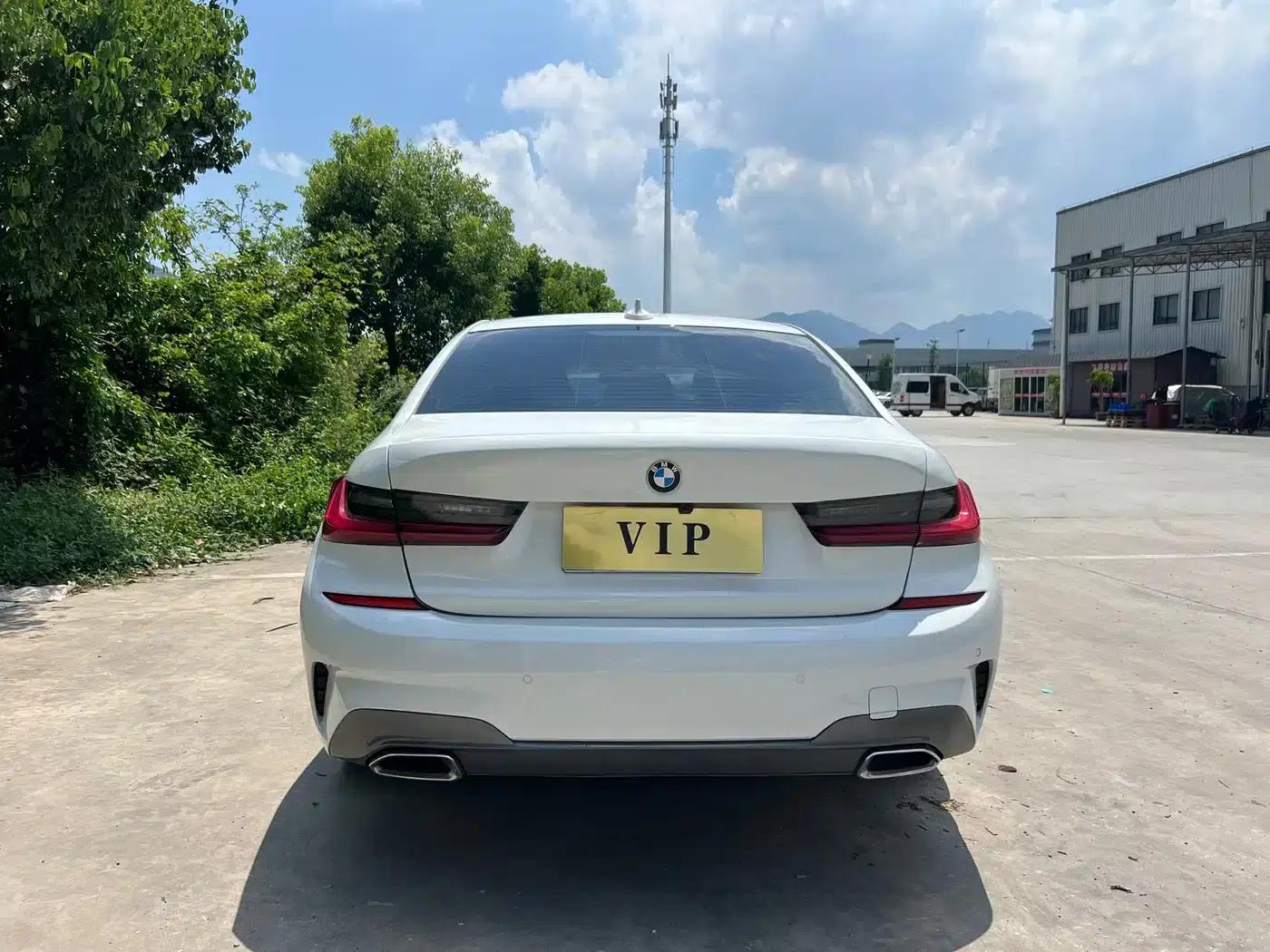 2021 BMW 3 Series 325Li M Sport Package — миниатюра 8