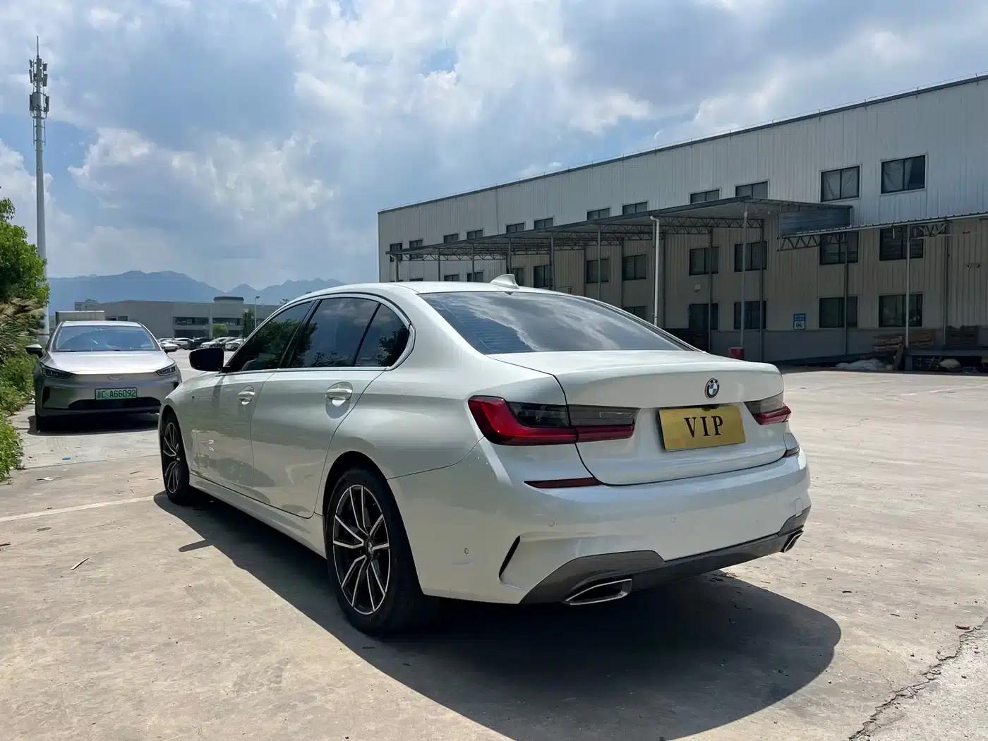 2021 BMW 3 Series 325Li M Sport Package — миниатюра 9