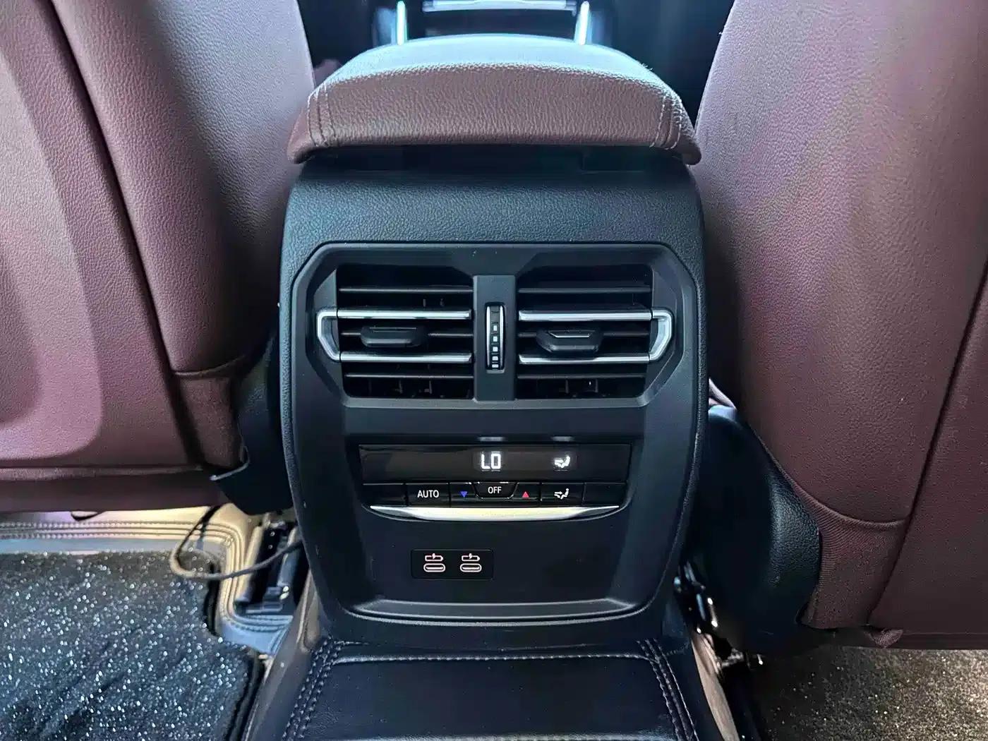 2023 BMW 3 Series 320Li M Sport Package — миниатюра 15
