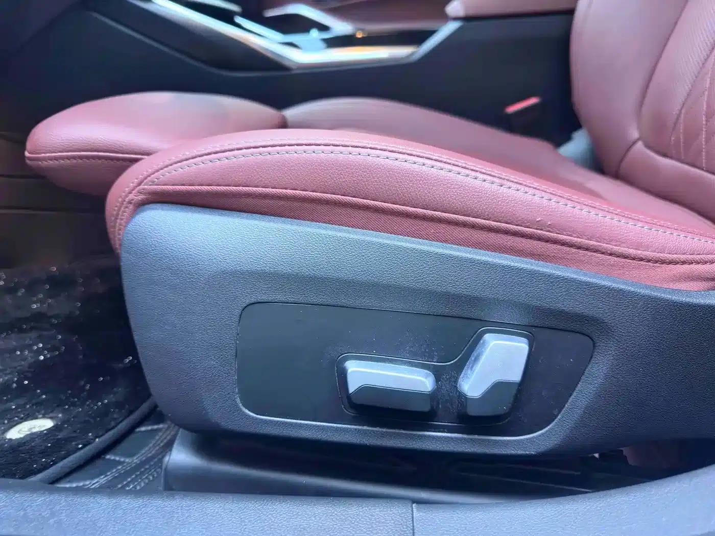 2023 BMW 3 Series 320Li M Sport Package — миниатюра 20