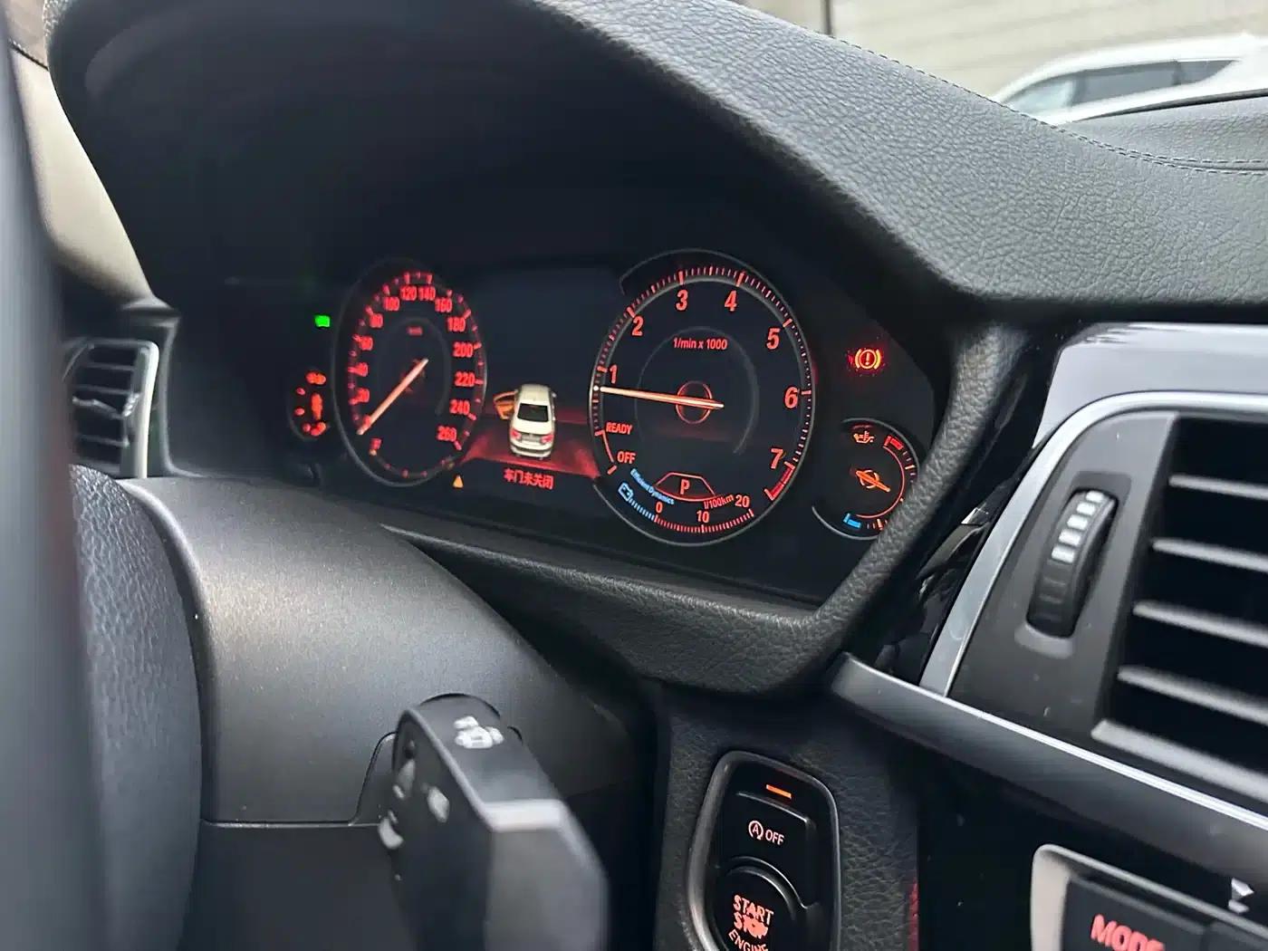 BMW 3 Series 2019 320Li Fashion Edition — миниатюра 13