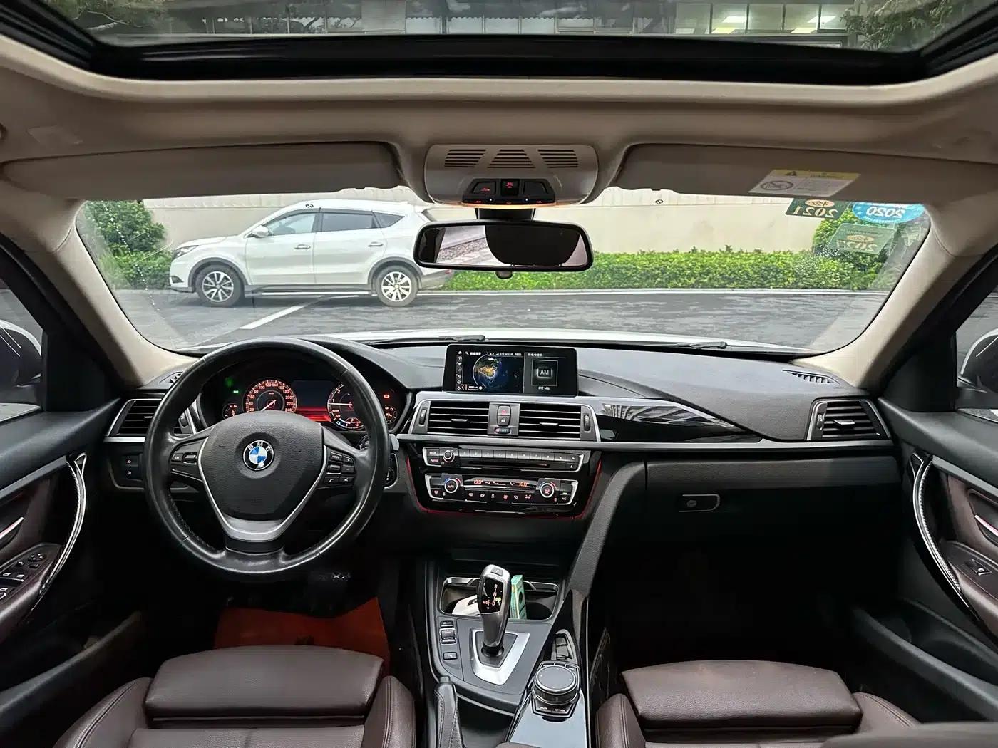 BMW 3 Series 2019 320Li Fashion Edition — миниатюра 6