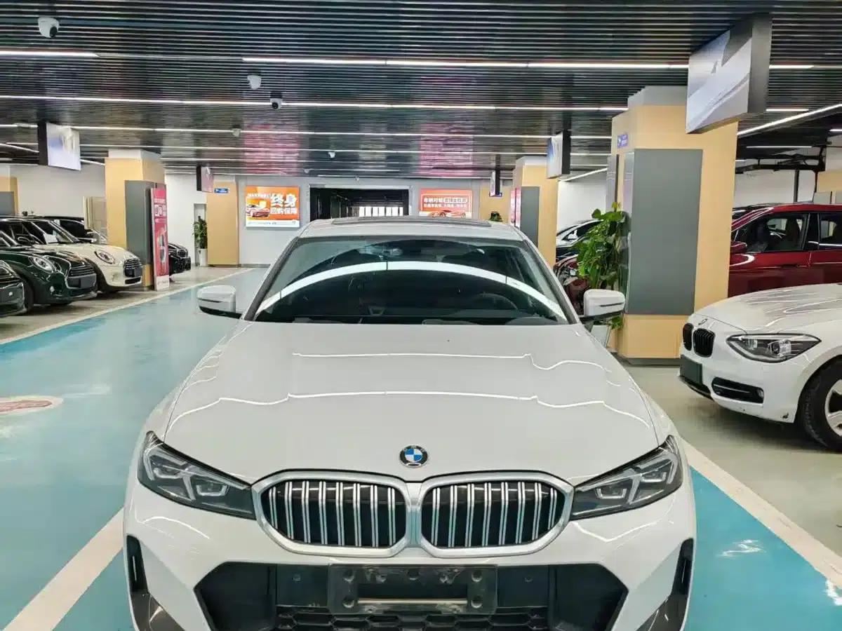 2023 BMW 3 Series 320Li M Sport Package — миниатюра 3