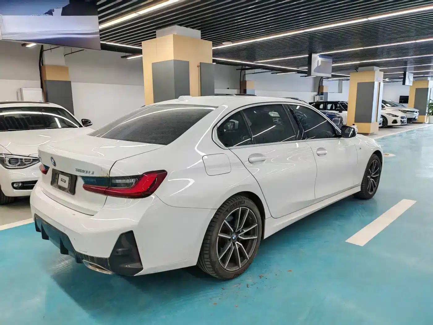 2023 BMW 3 Series 320Li M Sport Package — миниатюра 9