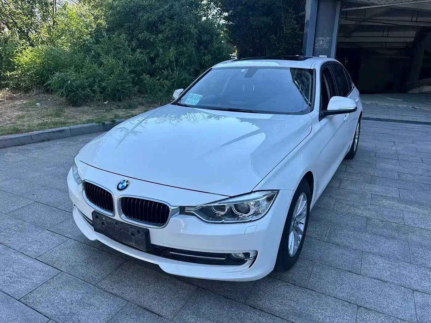BMW 3 Series 2014 320Li Fashion Edition — миниатюра 1