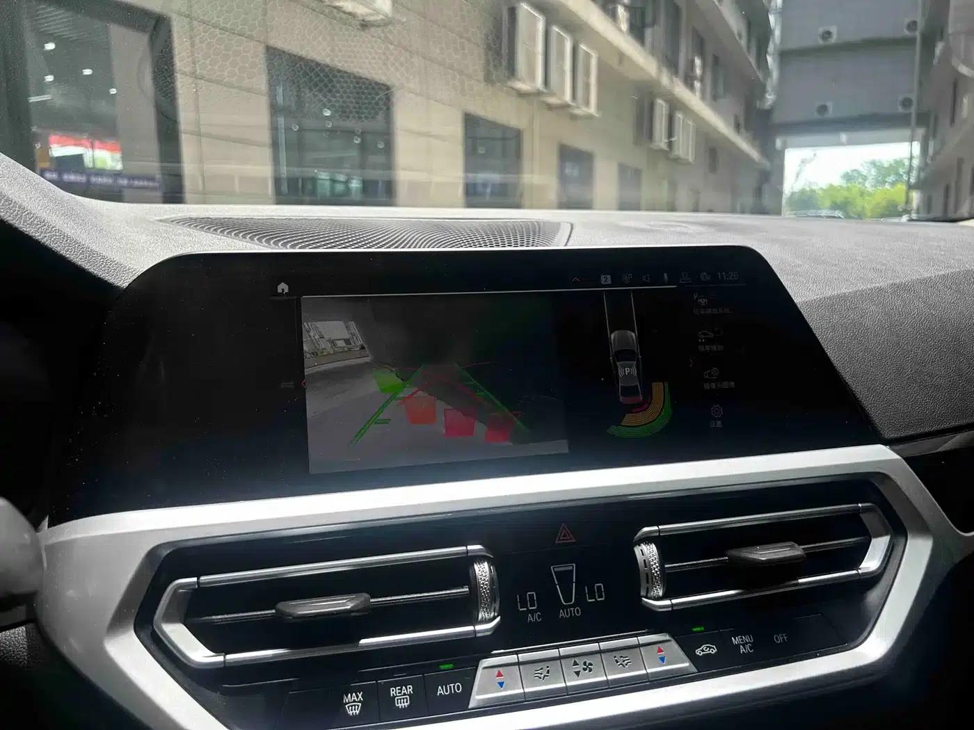 2020 BMW 3 Series 320i Sport Package — миниатюра 16