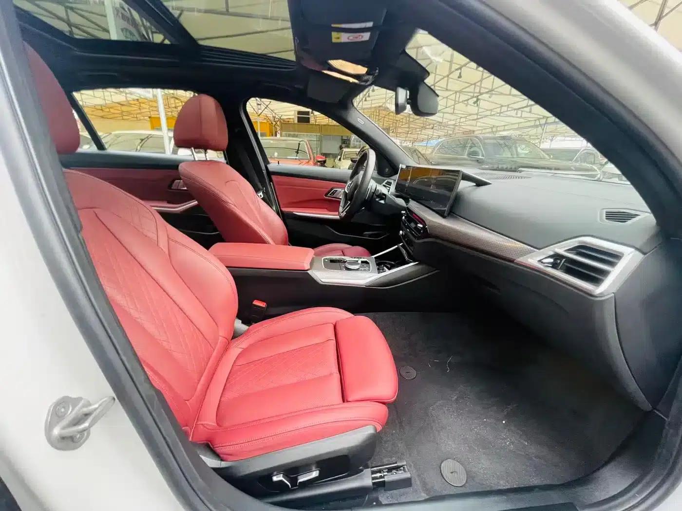 2025 BMW 3 Series 330Li Luxury M Sport Shadow Edition — миниатюра 10
