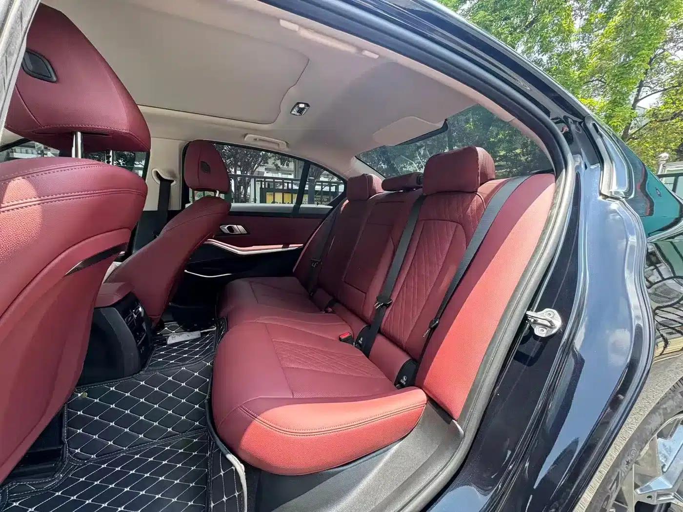 2025 BMW 3 Series 330Li M Sport Shadow Edition — миниатюра 6