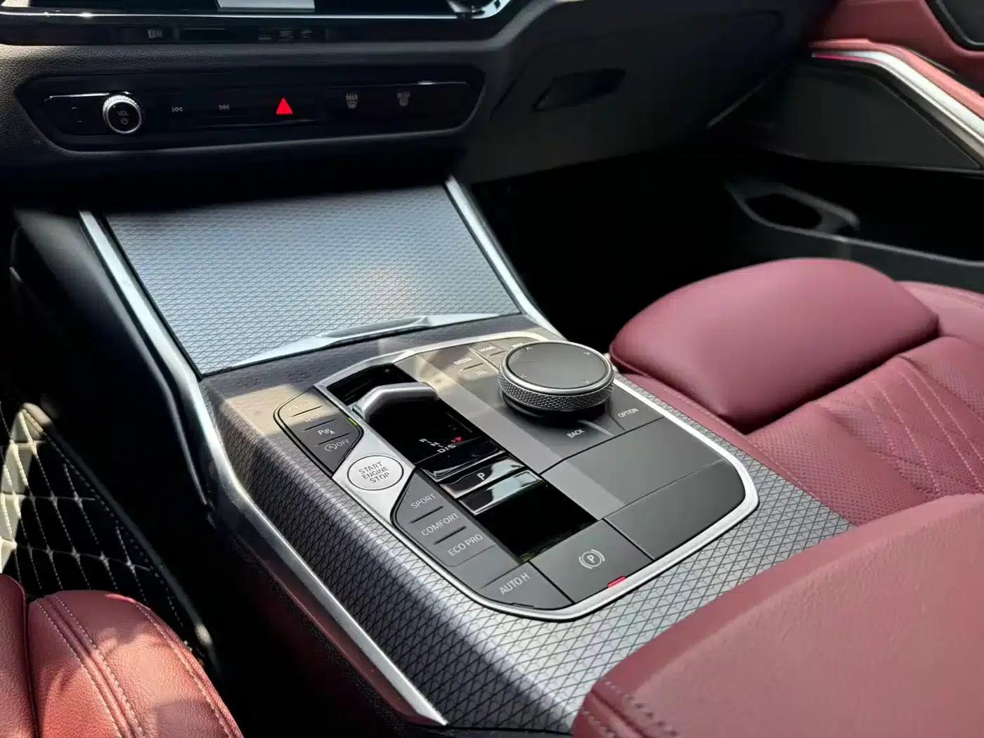 2025 BMW 3 Series 330Li M Sport Shadow Edition — миниатюра 9
