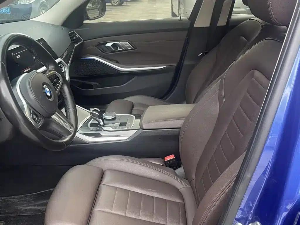 2020 BMW 3 Series 325Li M Sport Package — миниатюра 8