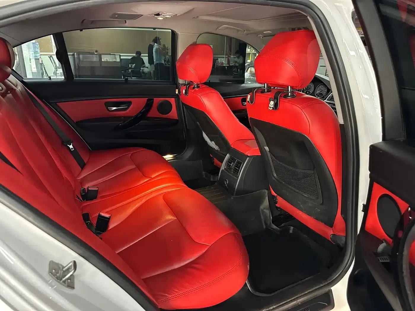 2017 BMW 3 Series 320Li Fashion Edition — миниатюра 11