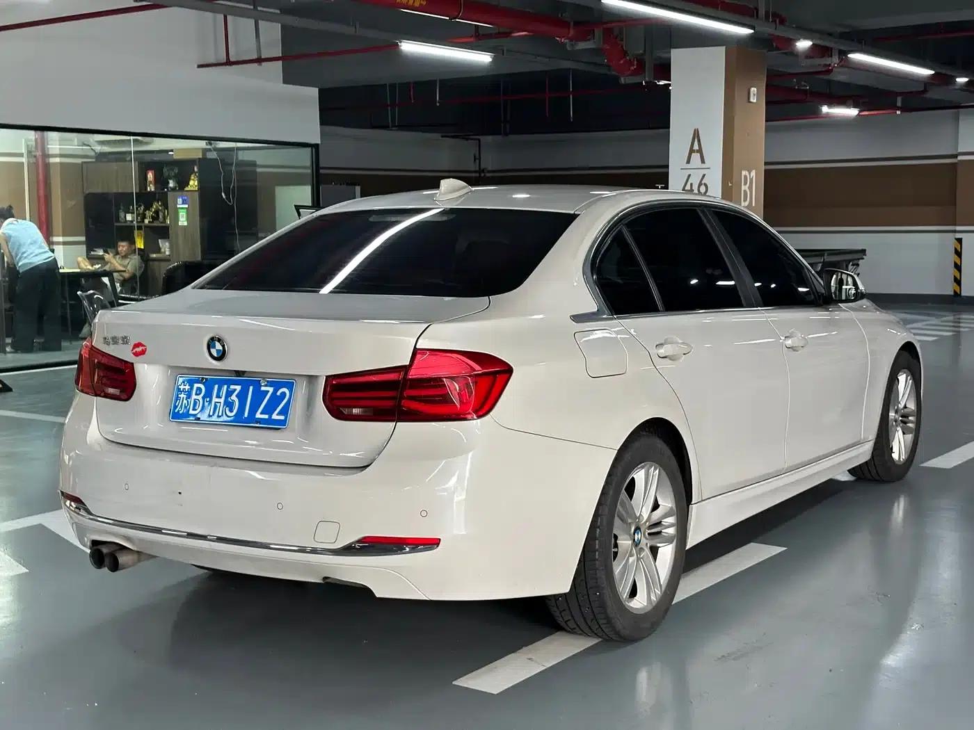 2017 BMW 3 Series 320Li Fashion Edition — миниатюра 6