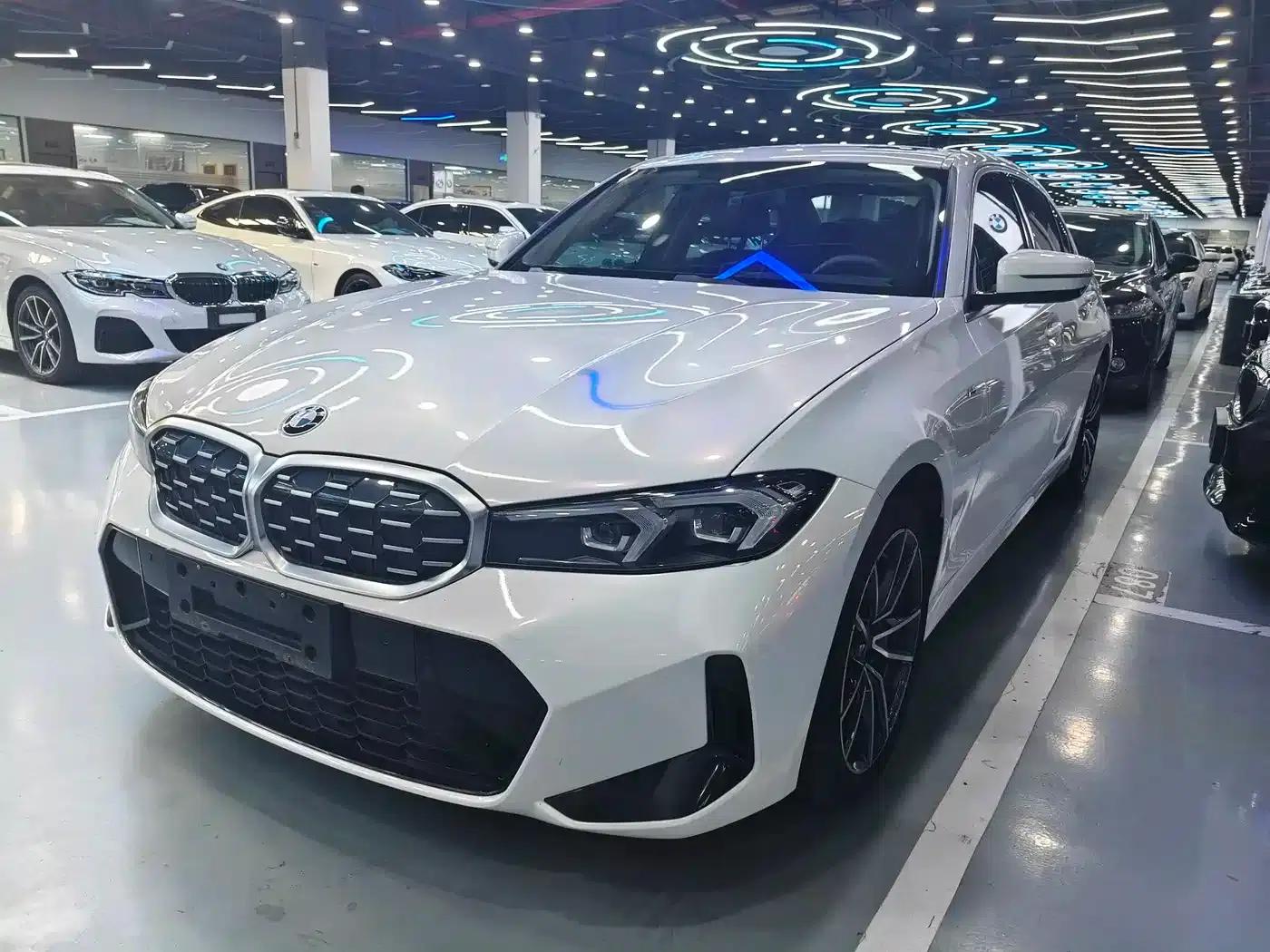 2023 BMW 3 Series 325Li M Sport Package — миниатюра 1