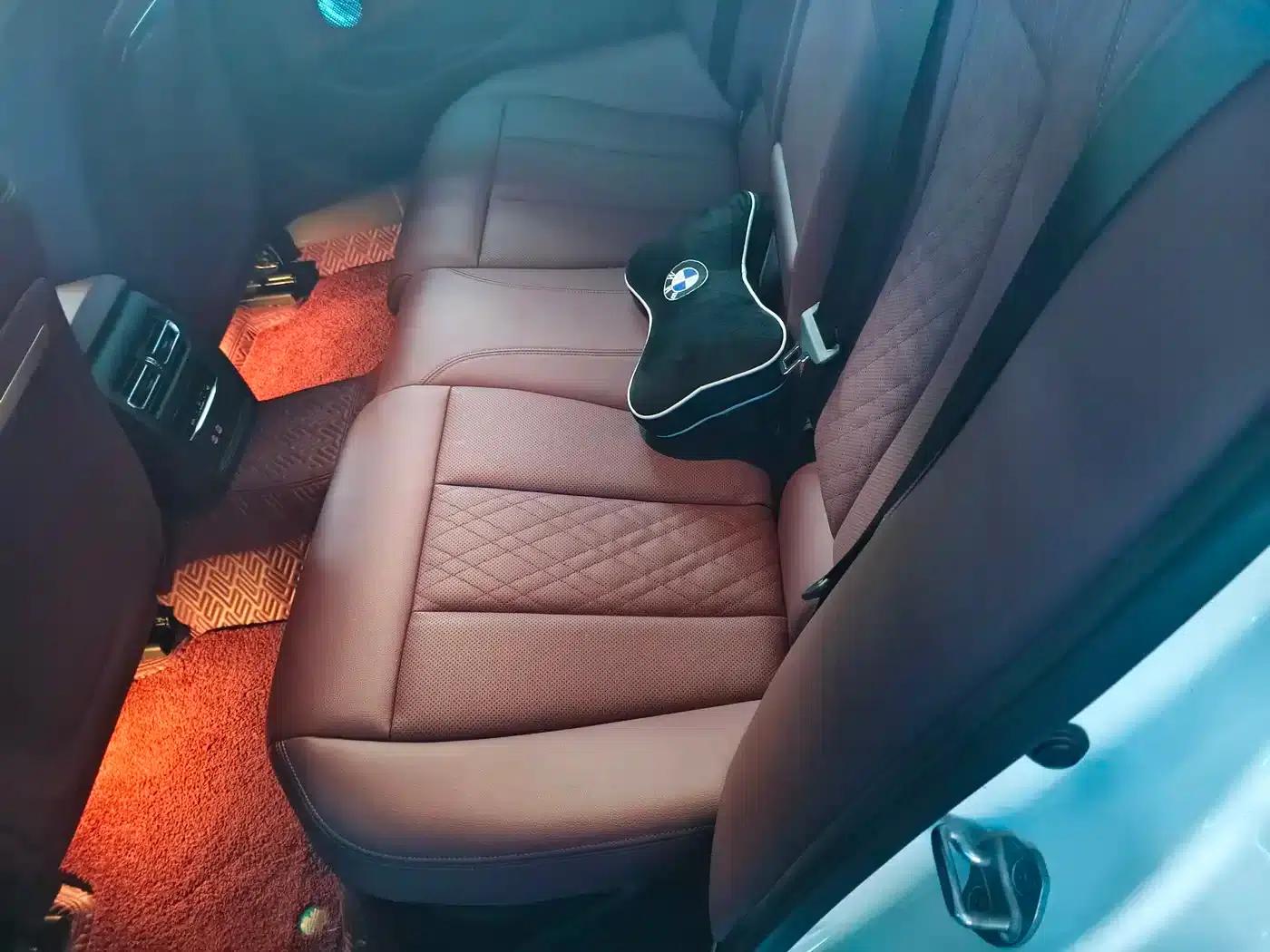 2023 BMW 3 Series 325Li M Sport Package — миниатюра 11