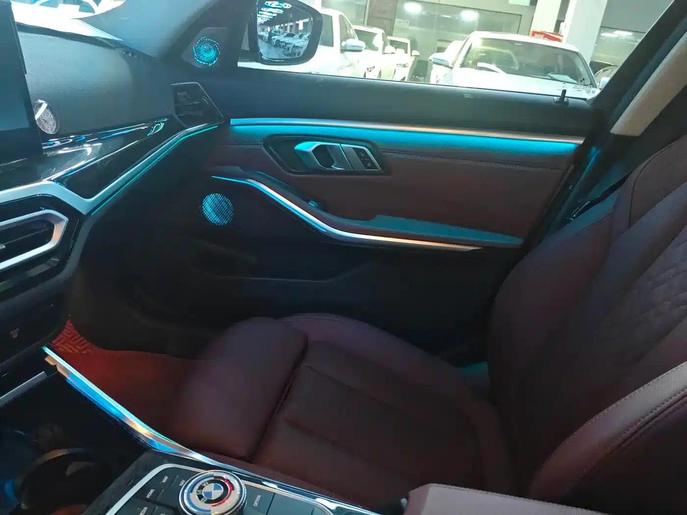 2023 BMW 3 Series 325Li M Sport Package — миниатюра 9