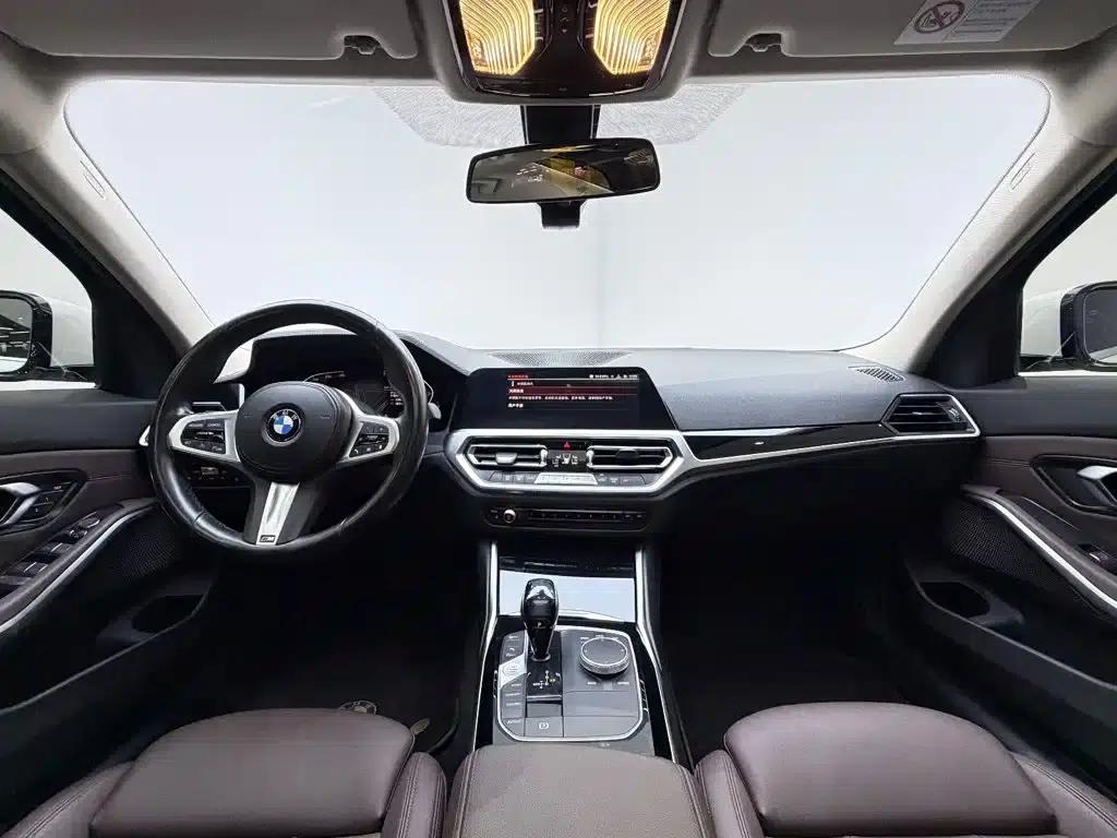 2020 BMW 3 Series 320Li M Sport Package — миниатюра 15