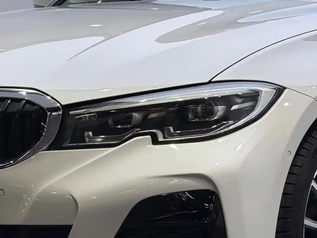 2020 BMW 3 Series 320Li M Sport Package — миниатюра 8