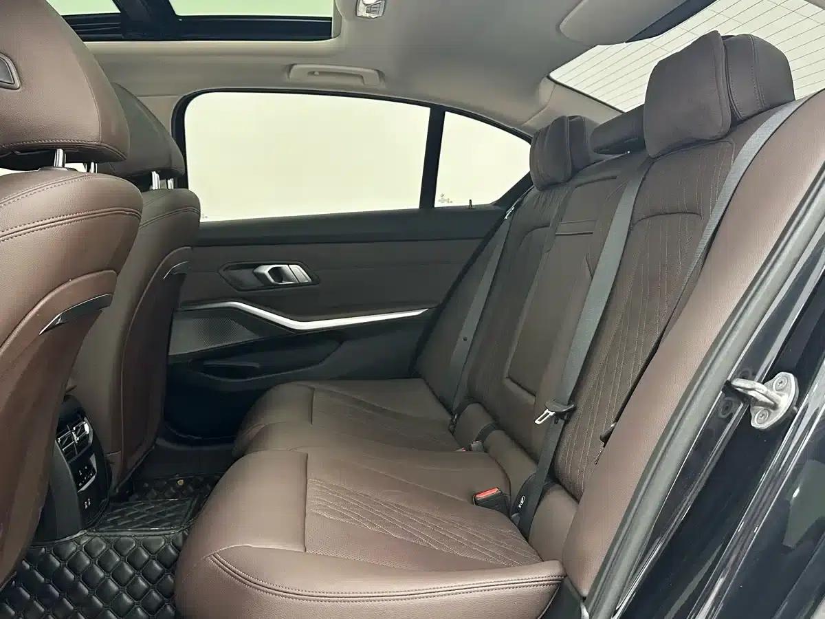 2023 BMW 3 Series 320Li M Sport Package — миниатюра 8