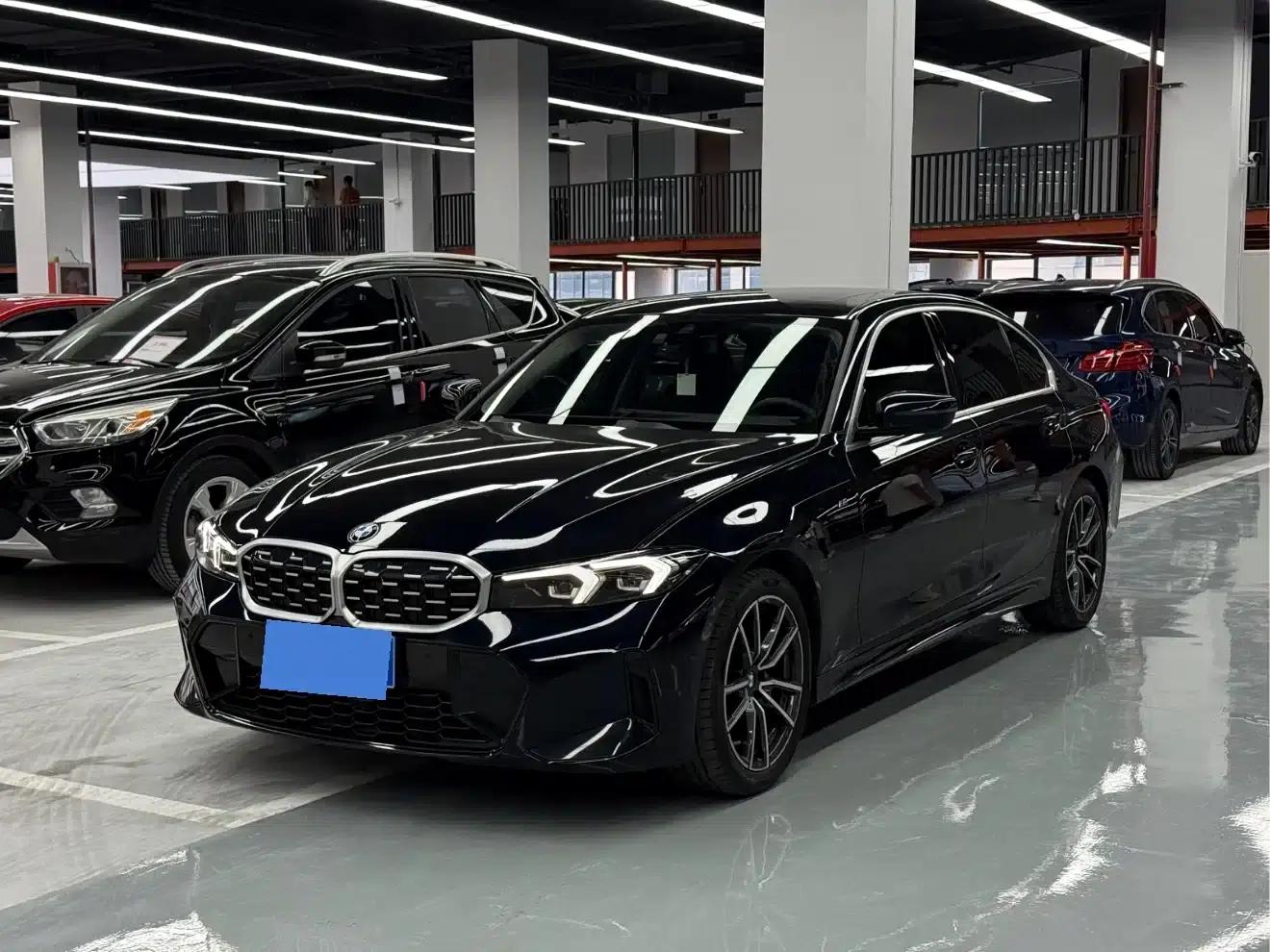 2025 BMW 3 Series 325i M Sport Package — миниатюра 1