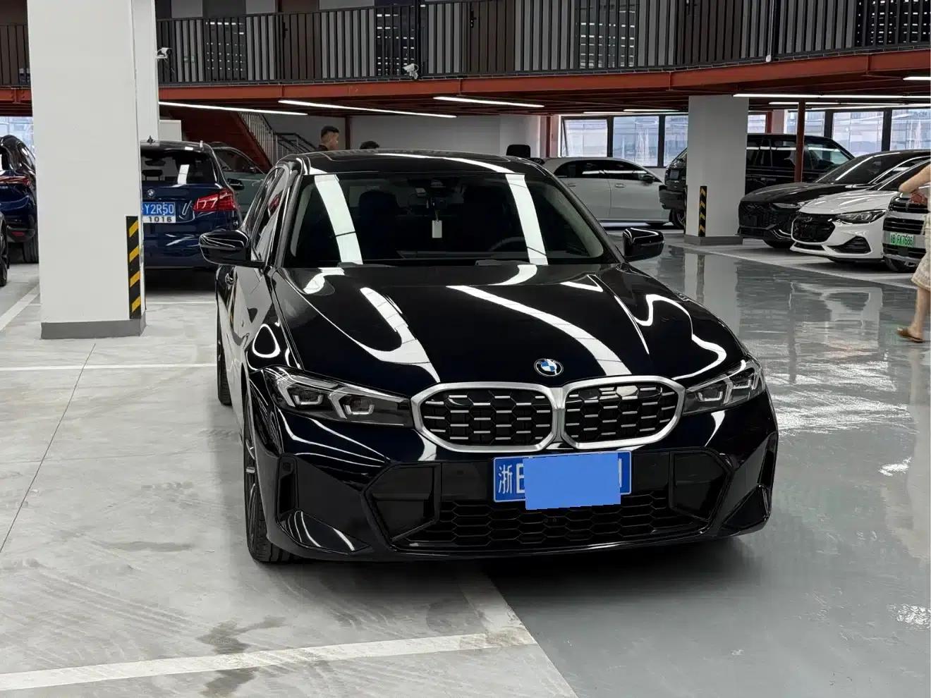 2025 BMW 3 Series 325i M Sport Package — миниатюра 3