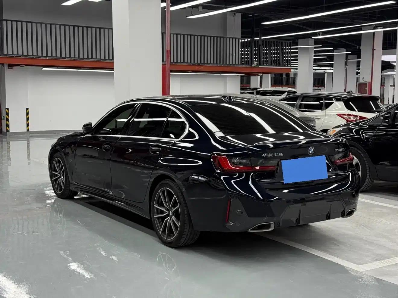 2025 BMW 3 Series 325i M Sport Package — миниатюра 7