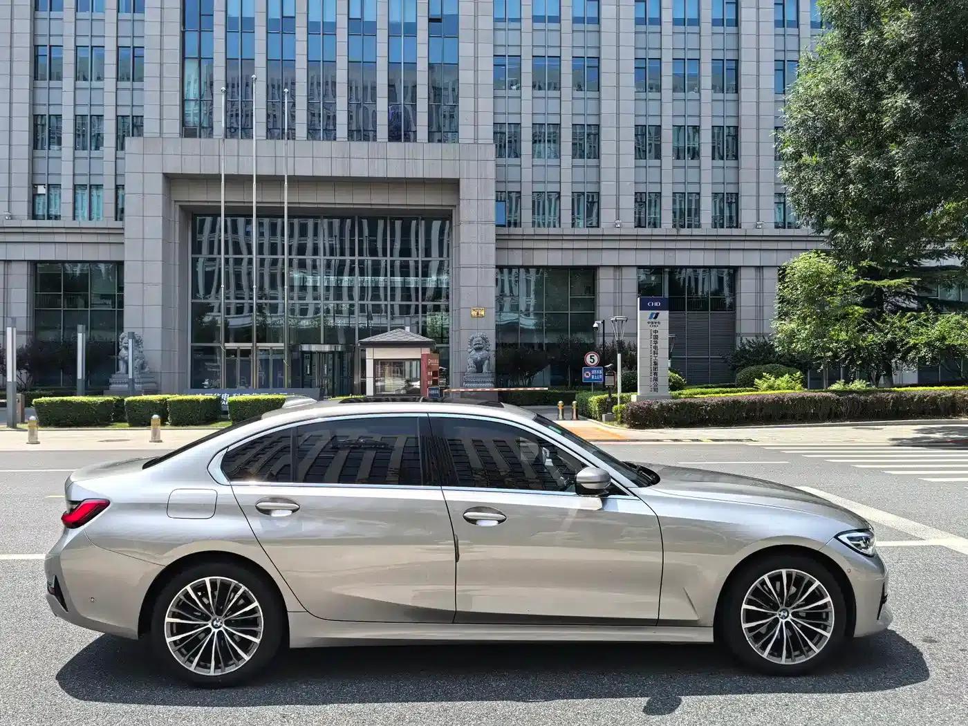 BMW 3 Series 2020 325Li First Edition — миниатюра 8