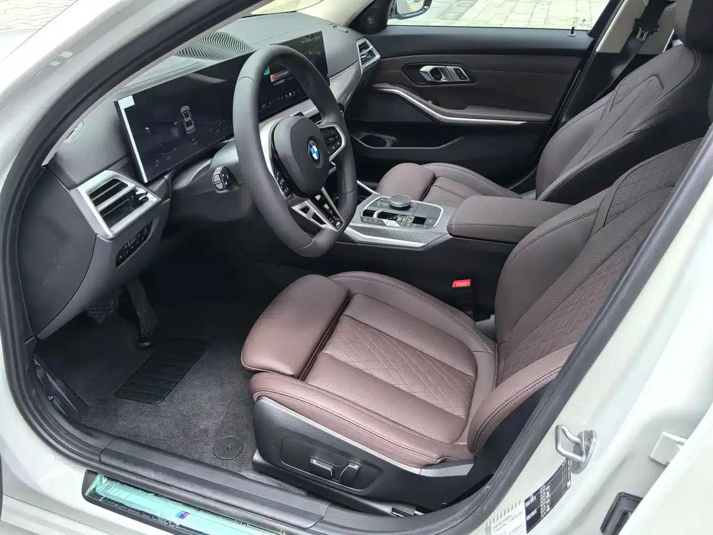 2026 BMW 3 Series 330Li M Sport Shadow Edition — миниатюра 14