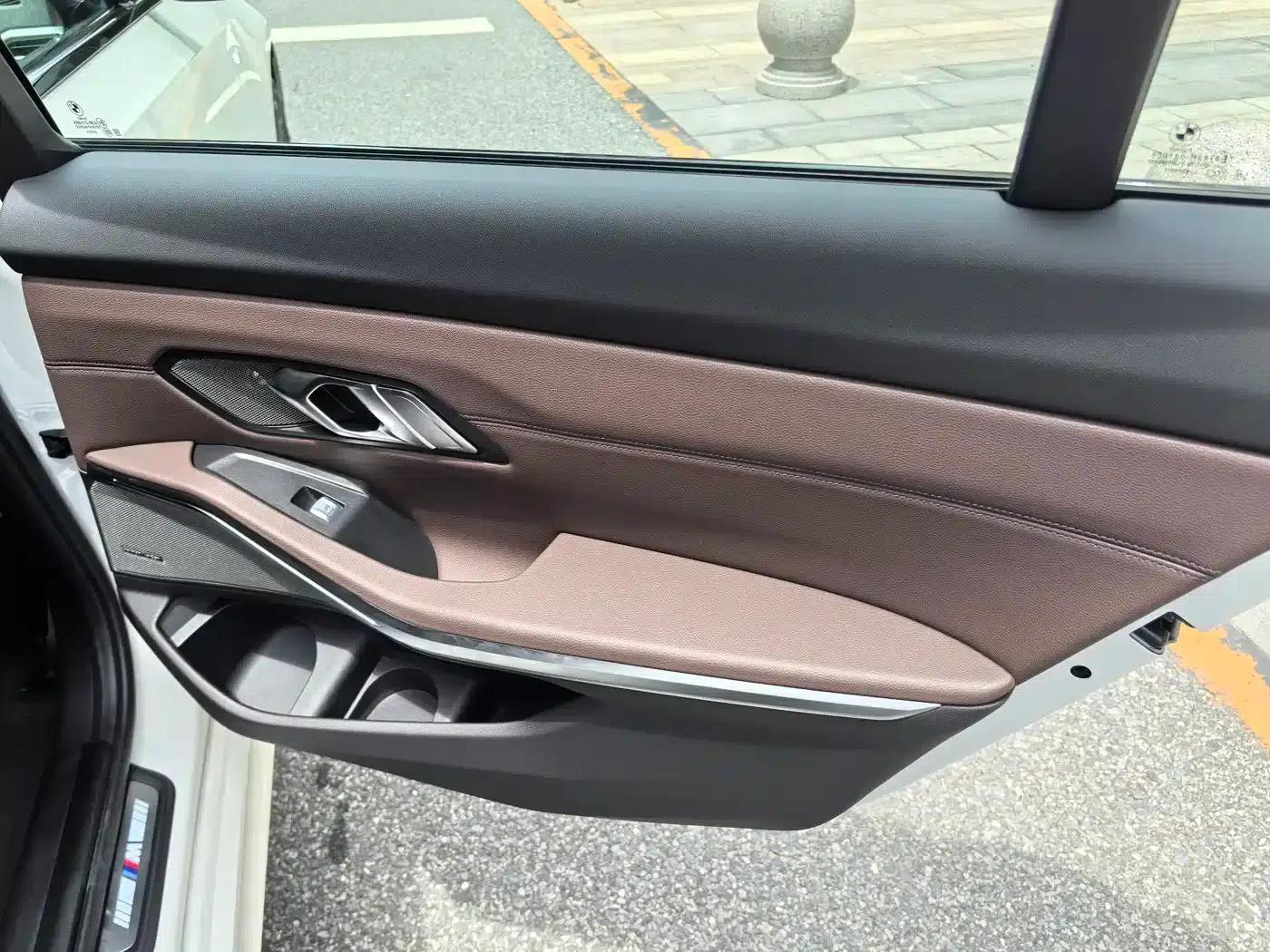 2026 BMW 3 Series 330Li M Sport Shadow Edition — миниатюра 22