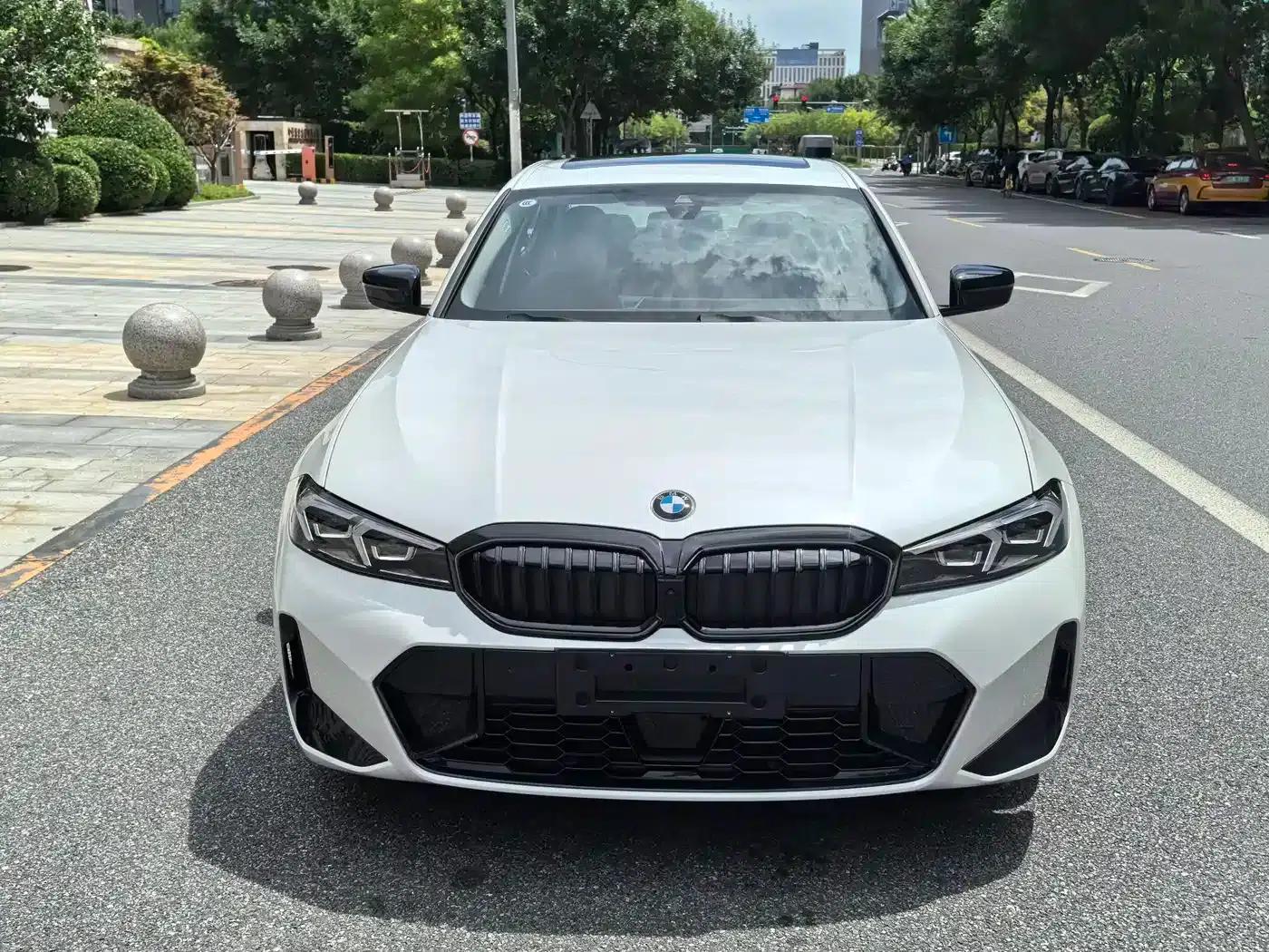 2026 BMW 3 Series 330Li M Sport Shadow Edition — миниатюра 8