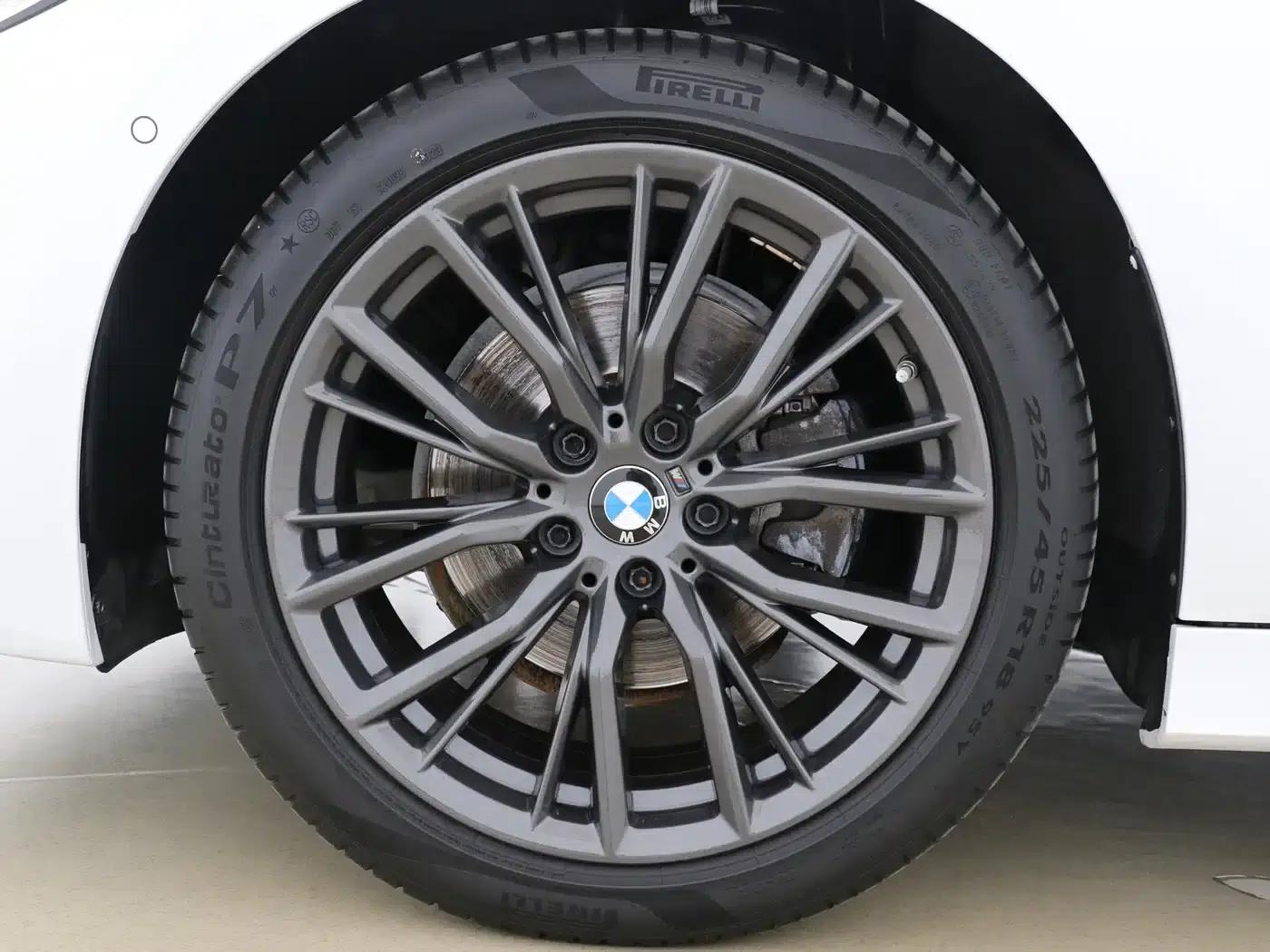 2021 BMW 3 Series 325i M Sport Shadow Edition — миниатюра 16