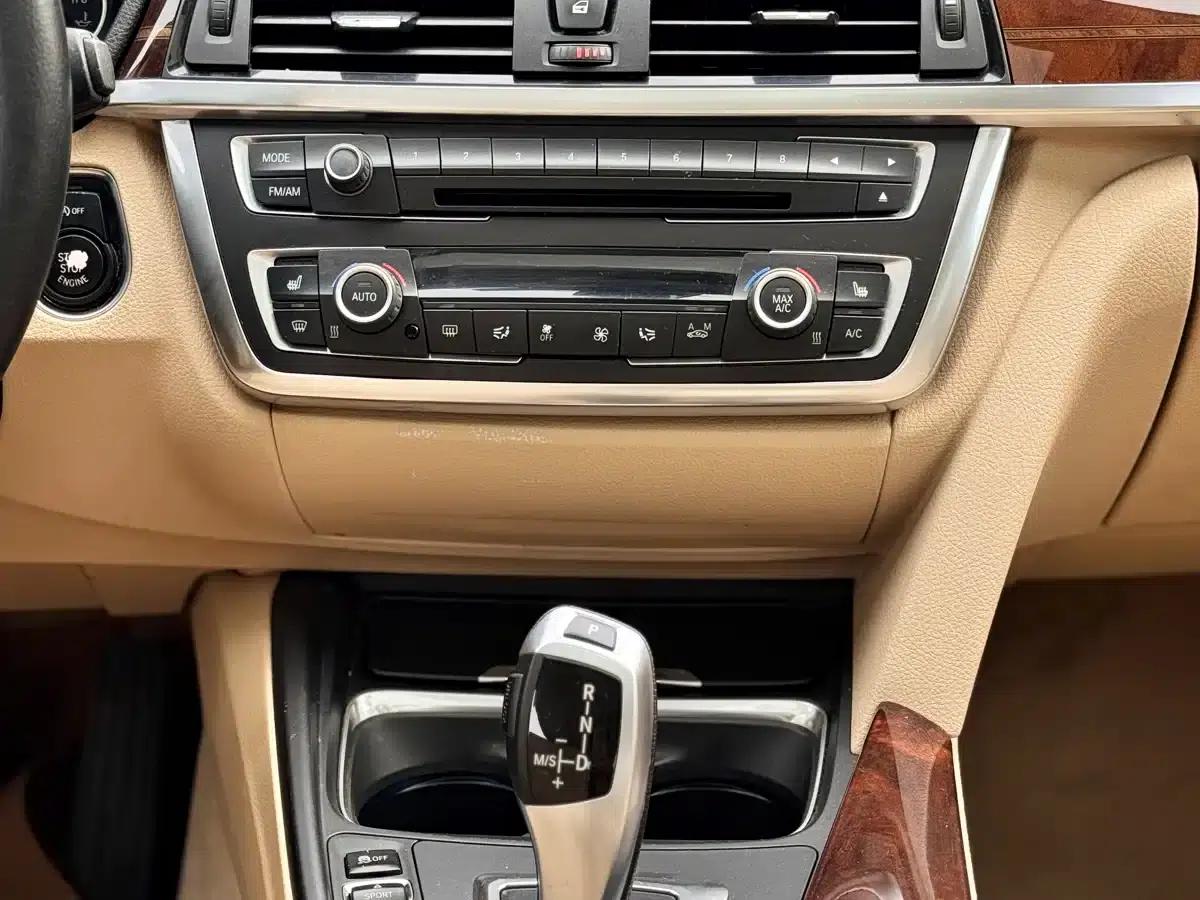2013 BMW 3 Series 320Li Luxury Design Package — миниатюра 14