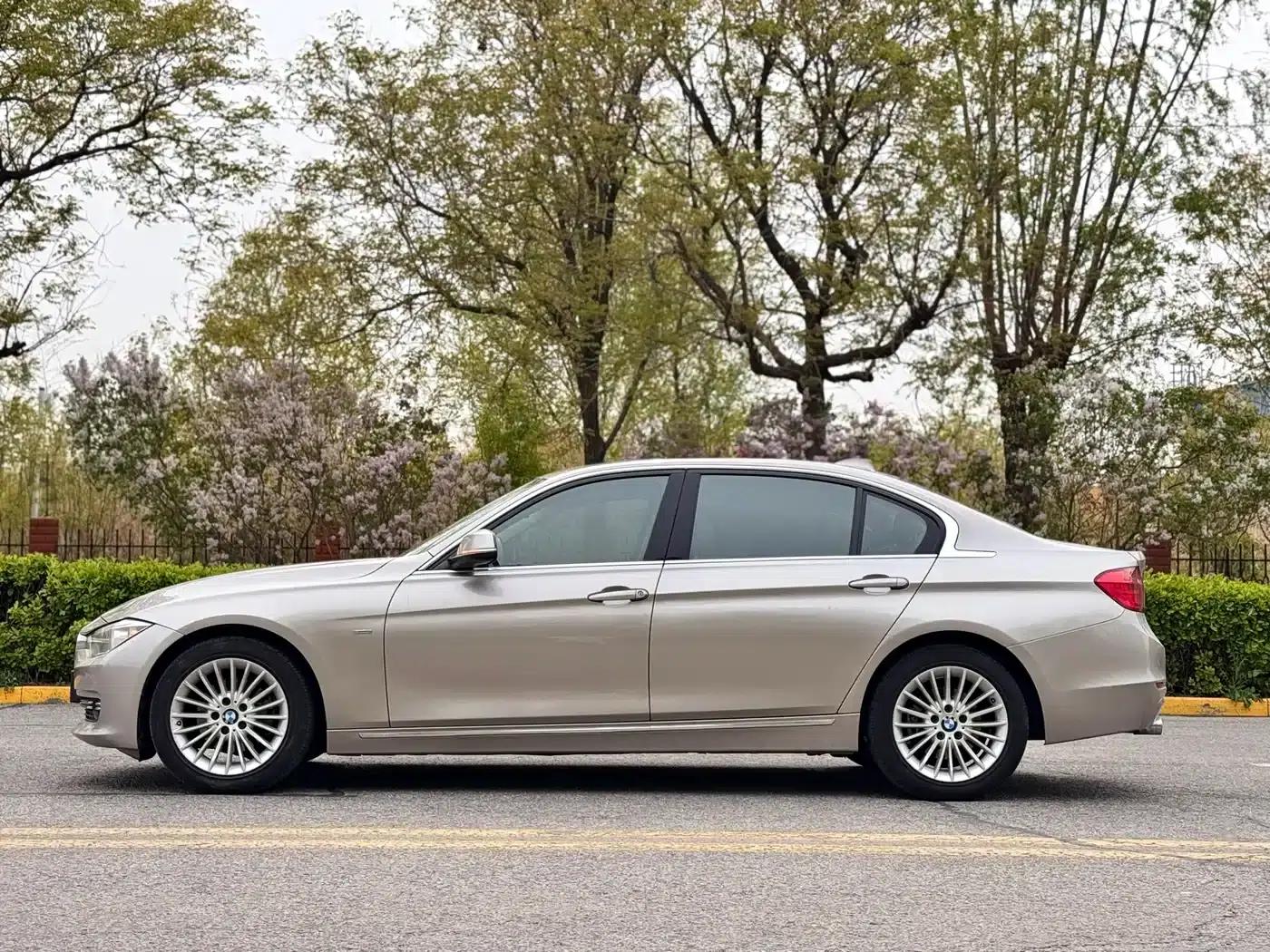 2013 BMW 3 Series 320Li Luxury Design Package — миниатюра 23