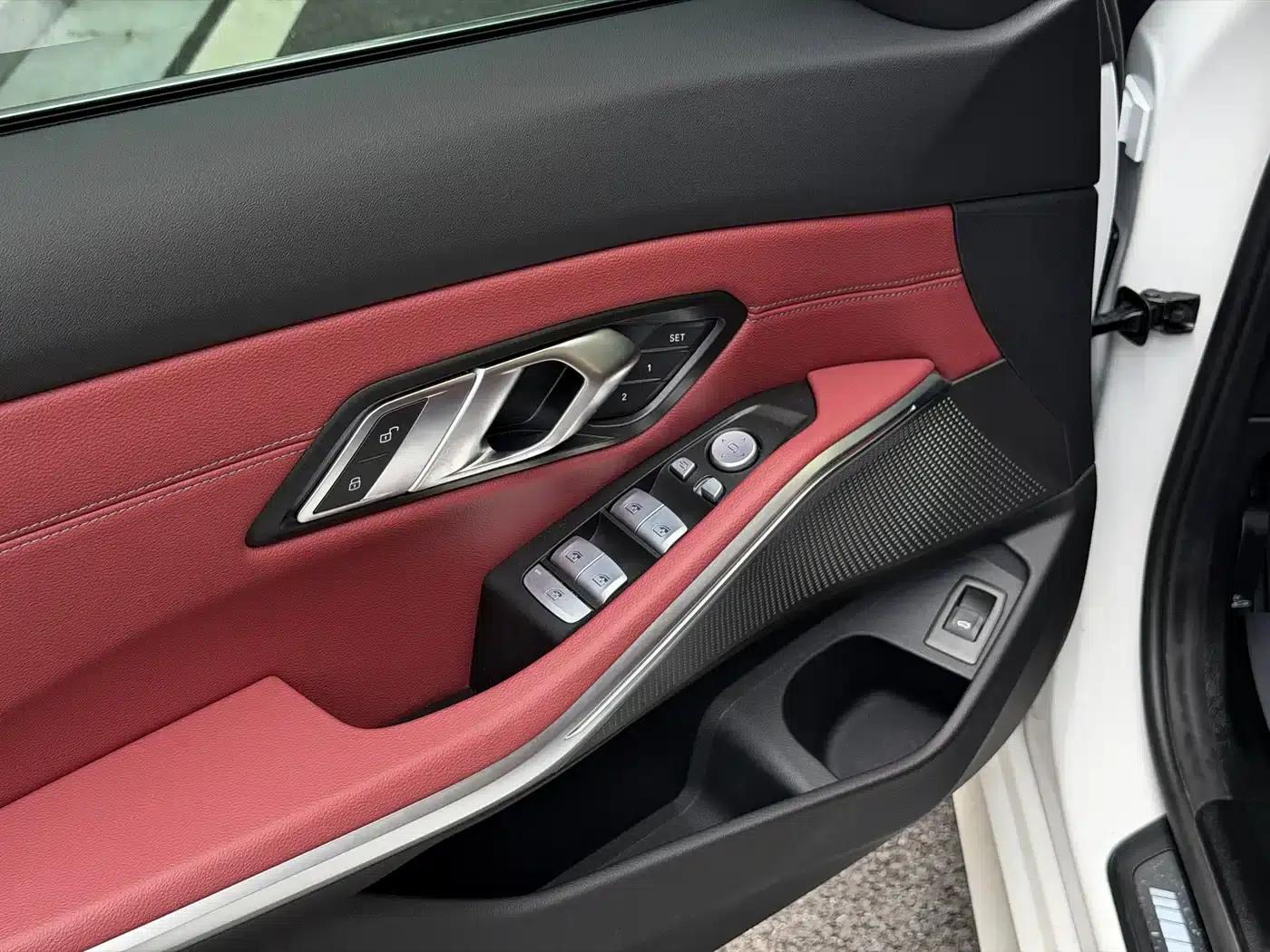 2025 BMW 3 Series 325Li M Sport Package — миниатюра 11
