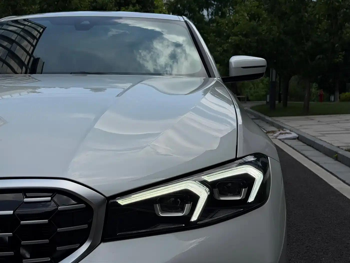 2025 BMW 3 Series 325Li M Sport Package — миниатюра 26