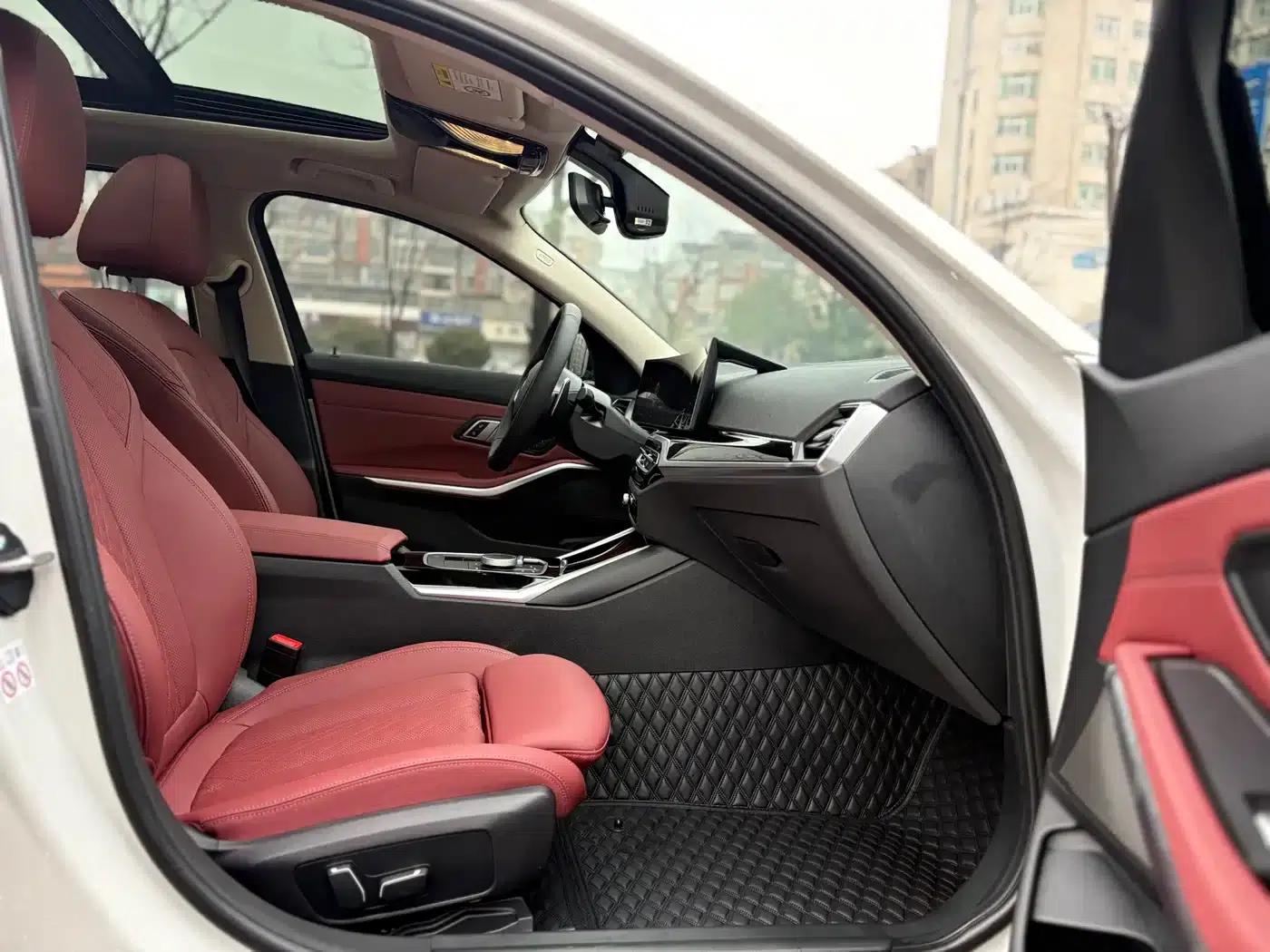 2023 BMW 3 Series 320Li M Sport Package — миниатюра 9