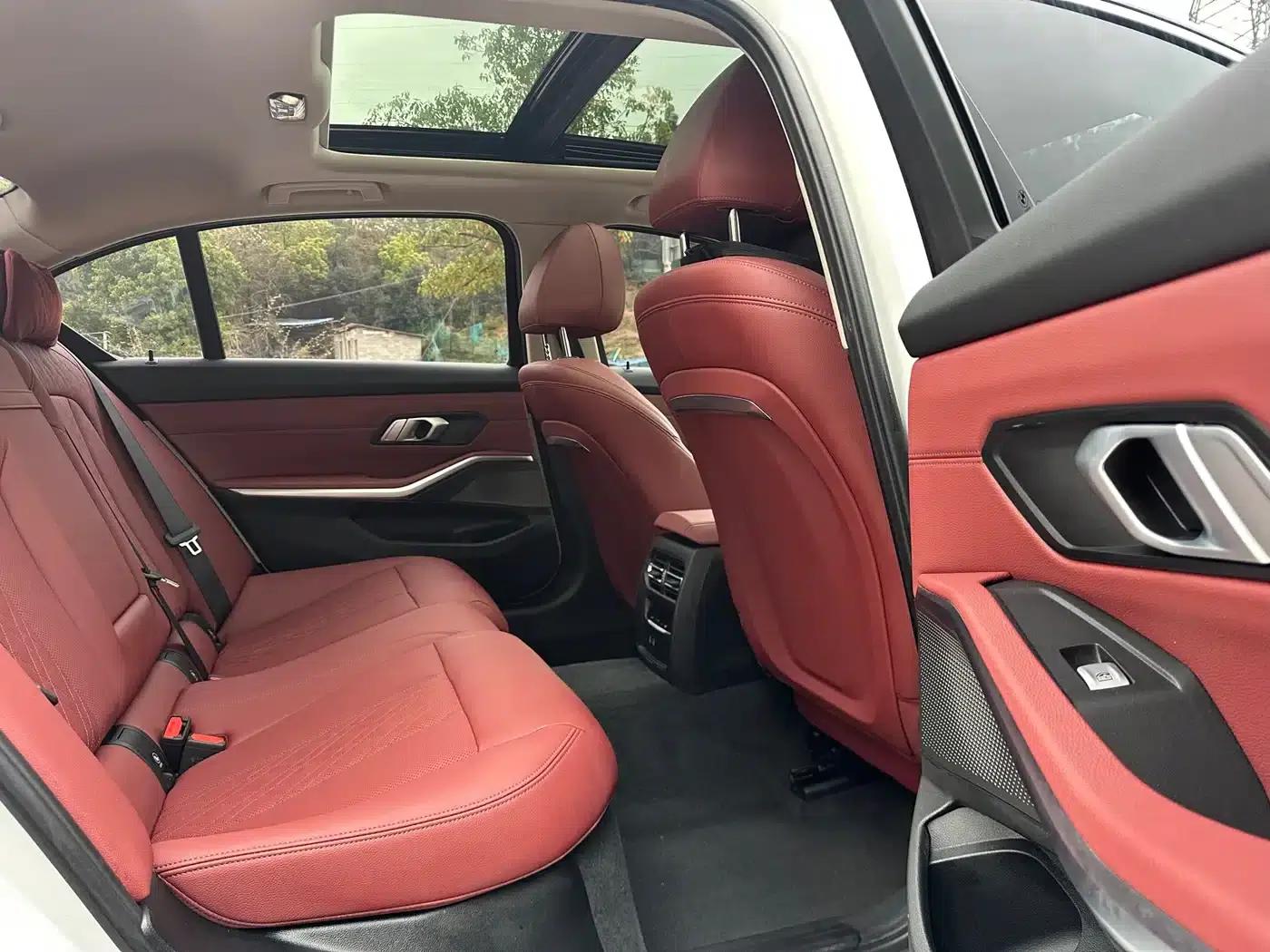 2024 BMW 3 Series 320Li M Sport Package — миниатюра 13