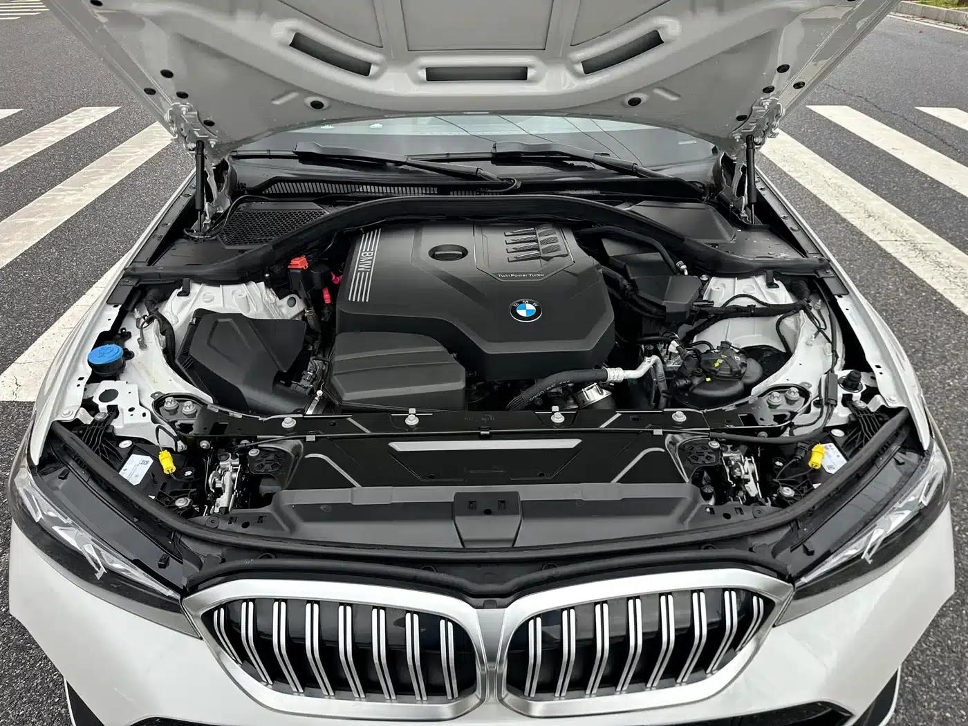 2024 BMW 3 Series 320Li M Sport Package — миниатюра 16