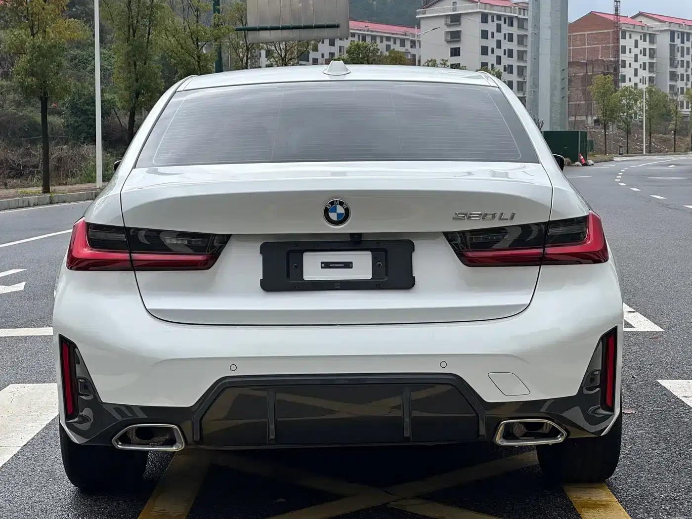 2024 BMW 3 Series 320Li M Sport Package — миниатюра 5